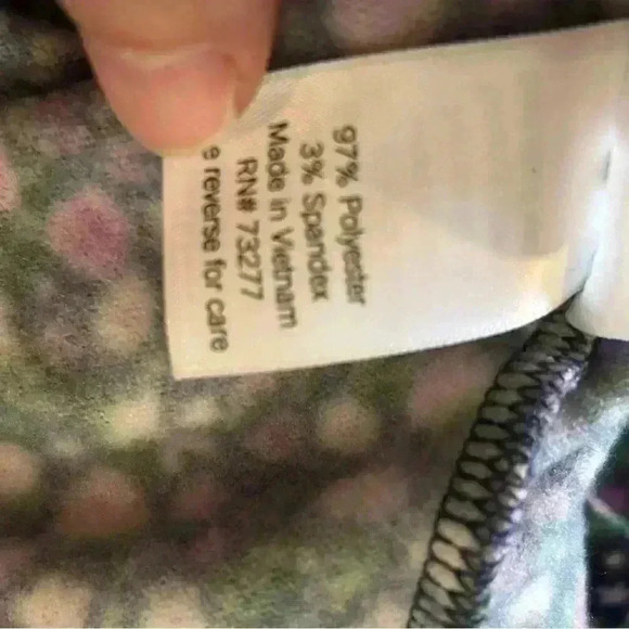 LC Lauren Conrad Floral Sweatshirt. Size Small. NWT. Navy Blue with pink flowers - Picture 6 of 7